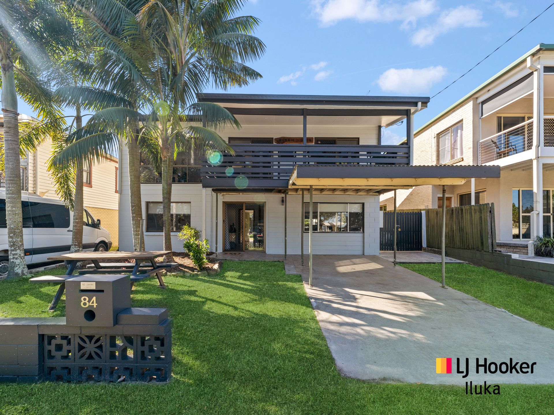 Bonnie Doon Stay Iluka Iluka